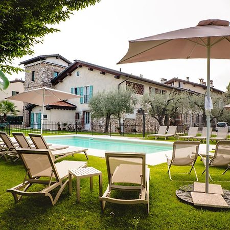 Villa Colli Storici デセンツァーノ・デル・ガルダ エクステリア 写真